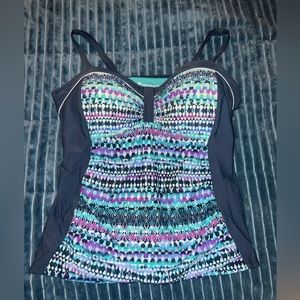 EUC 1X (16W/18W) Free Country Bathing Suit 🩱 Top